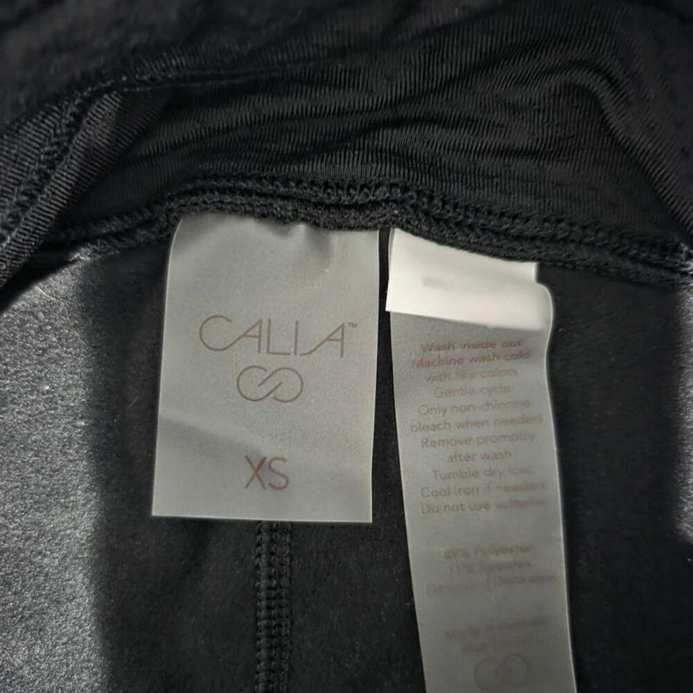 Cold Weather Collection High Rise Legging - Picture 7 of 7